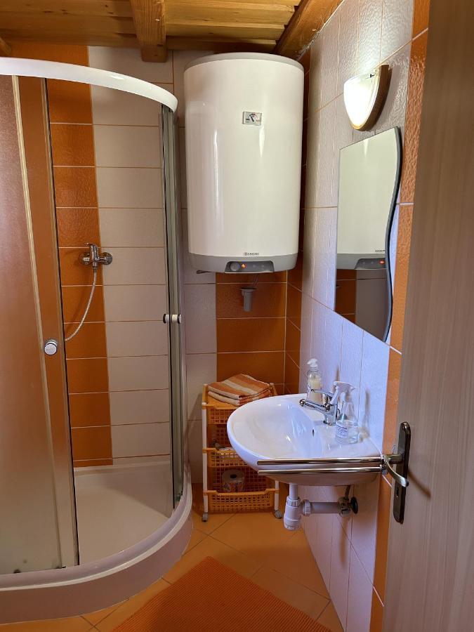 Privat Lenka Hotel Prosiek Екстериор снимка