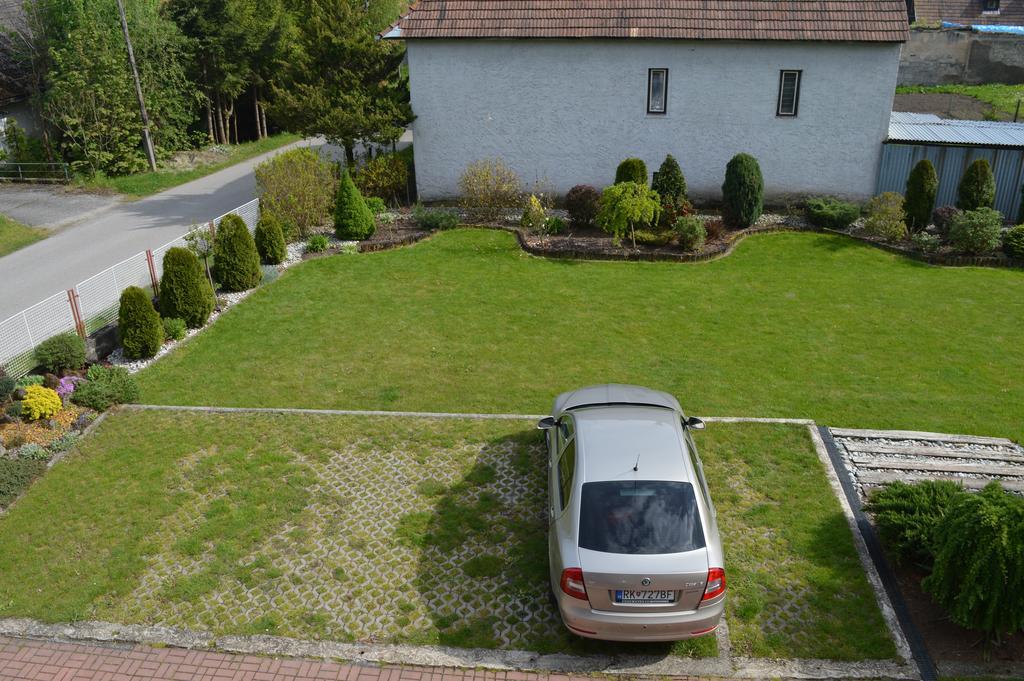 Privat Lenka Hotel Prosiek Екстериор снимка